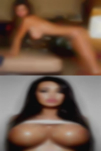 Girls from swingers Lynwood clubs naked.