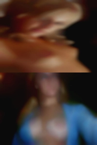 Happy woman to look for man voice play.